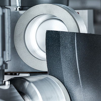 Grinding and deburring Grinding and deburring