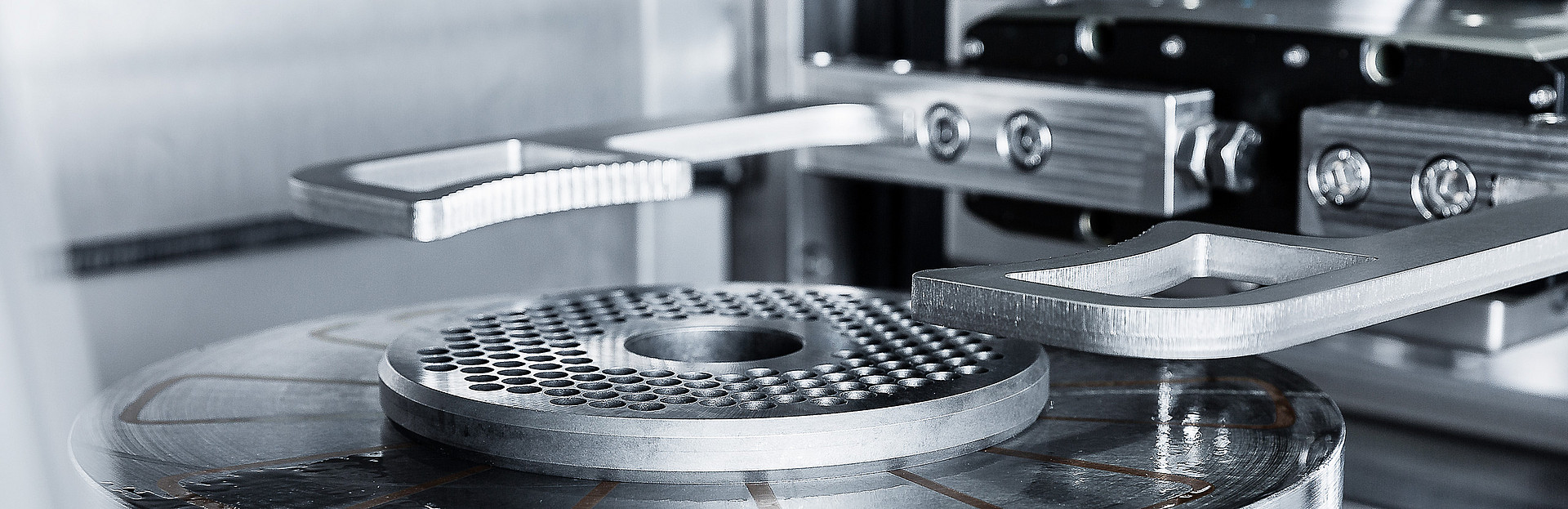 KNECHT Schleifzentrum W 30 R