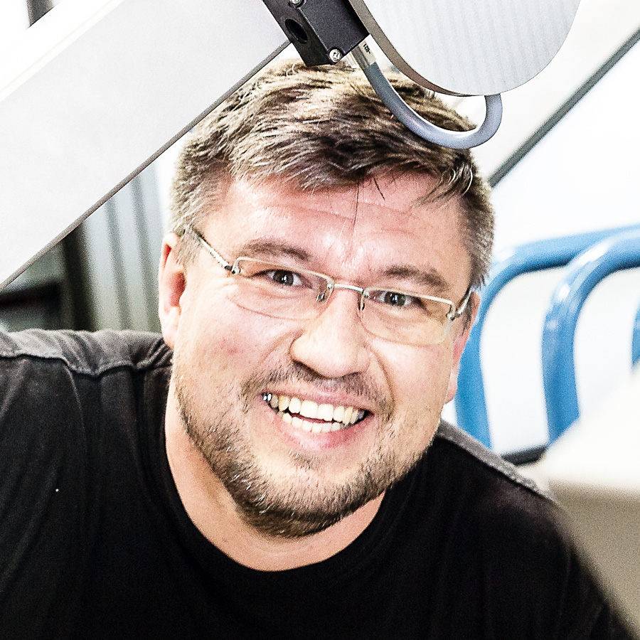 Assembly: Oleg Eperts Assembly: Oleg Eperts
